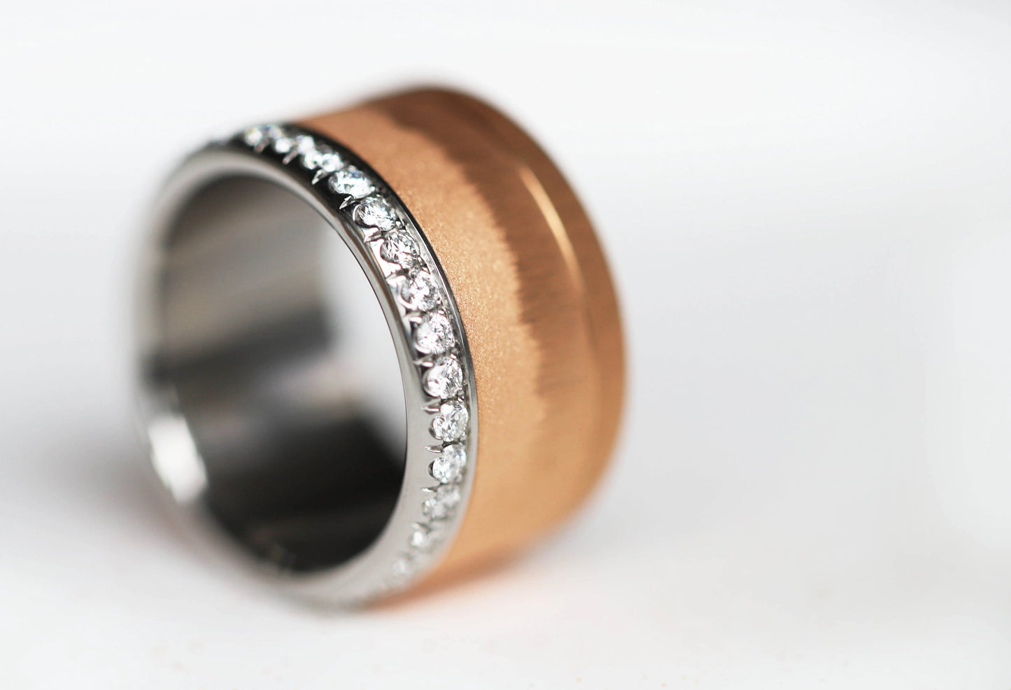 Bague complète mood joaillerie avec diamants - Souffle doré