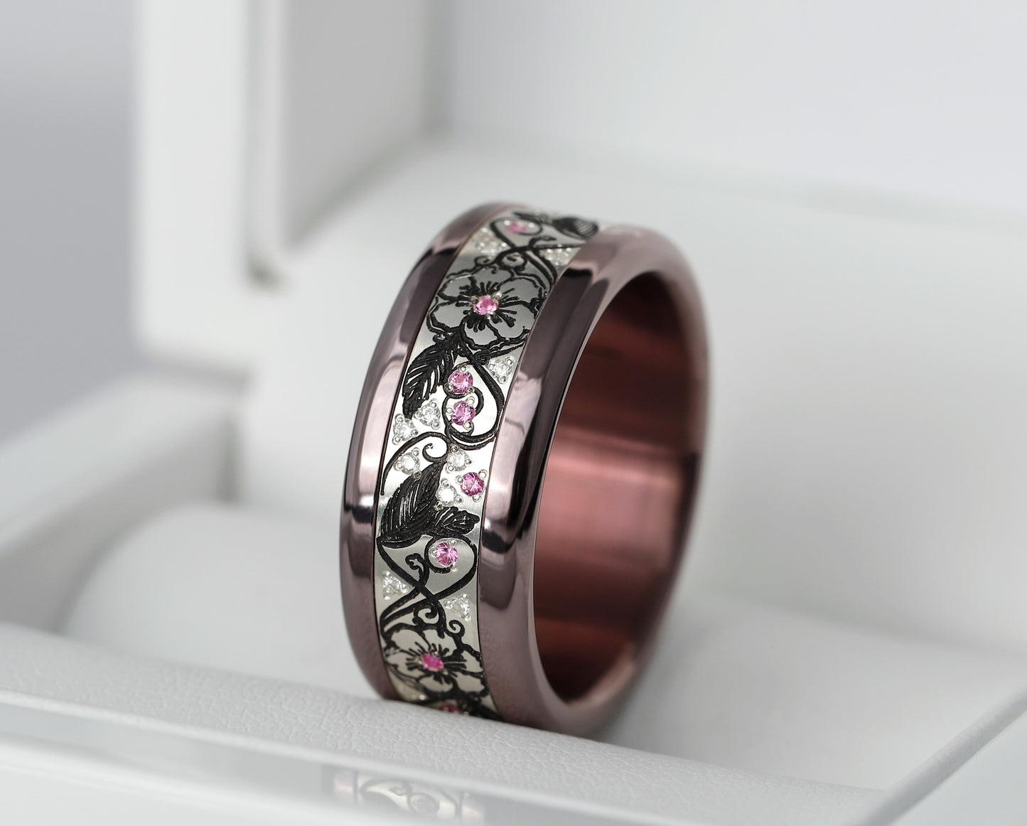 Addon en argent serti de diamants blancs et saphirs roses "Éclosion"
