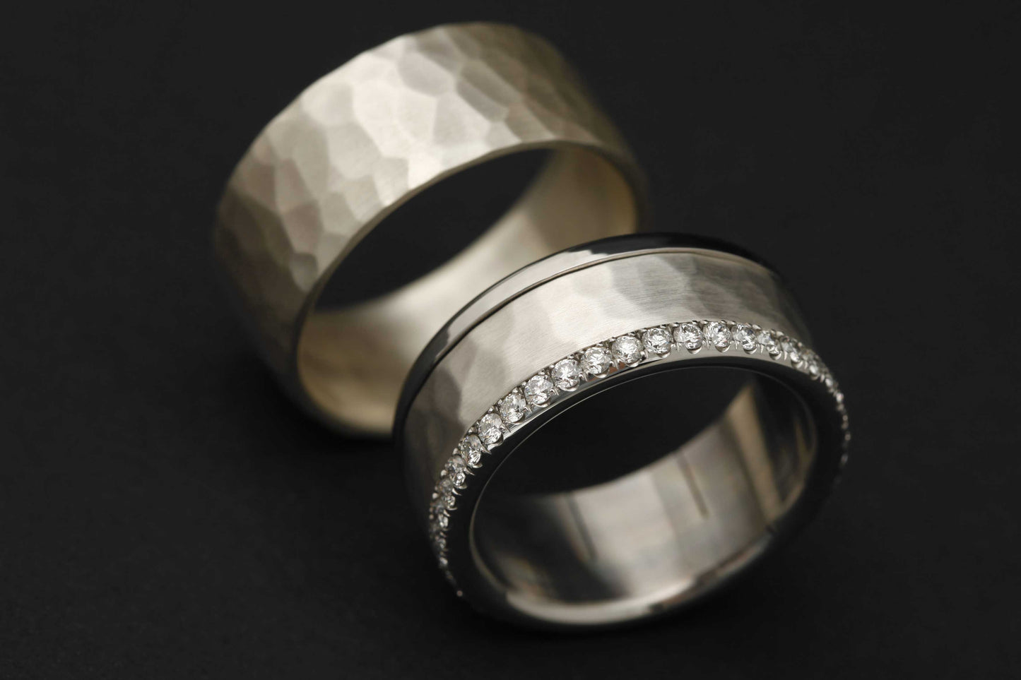 Base XS sertie ou partiellement sertie sur un côté de diamants 1.6mm
