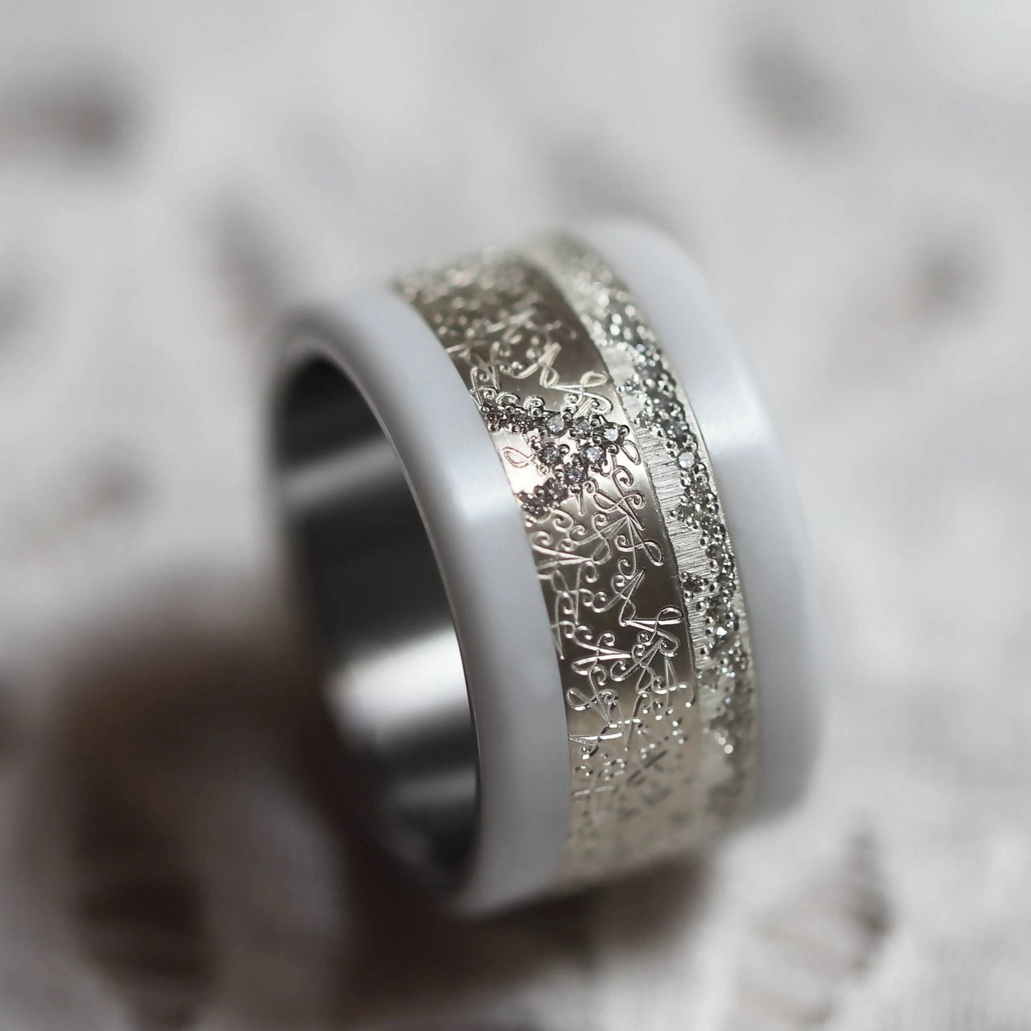 Bague luxe pour femme - Anneau en argent (medium) Yarrow "White" avec diamants