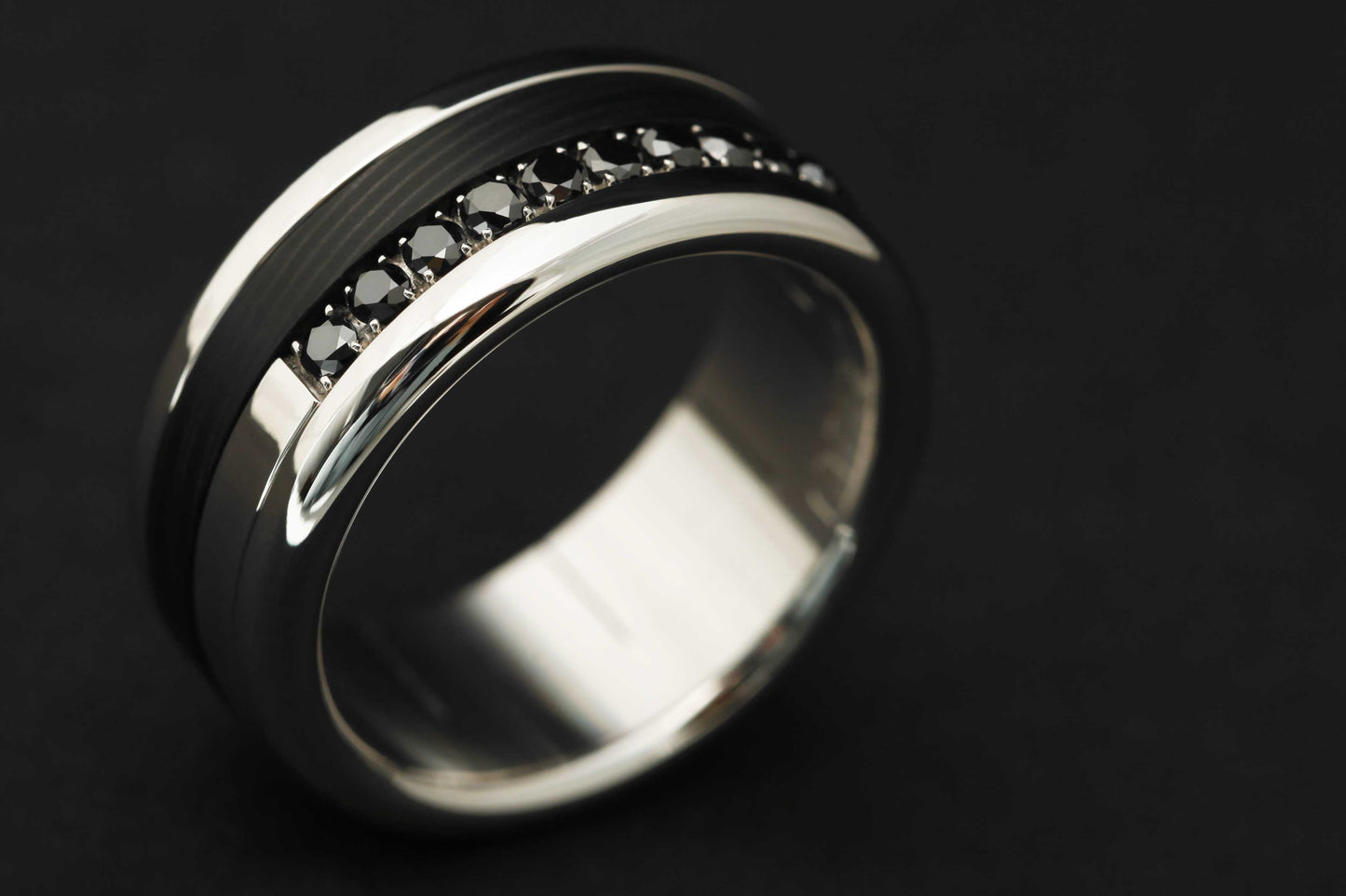 Addon medium acier serti partiellement de diamants noirs 1.9 mm