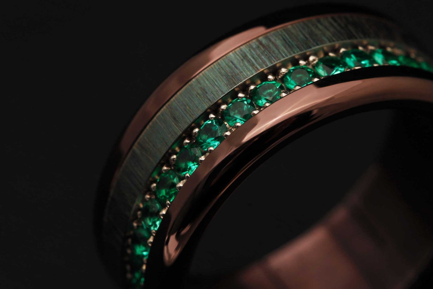 Addon medium palladium entièrement serti d'émeraude 1.9mm - en stock