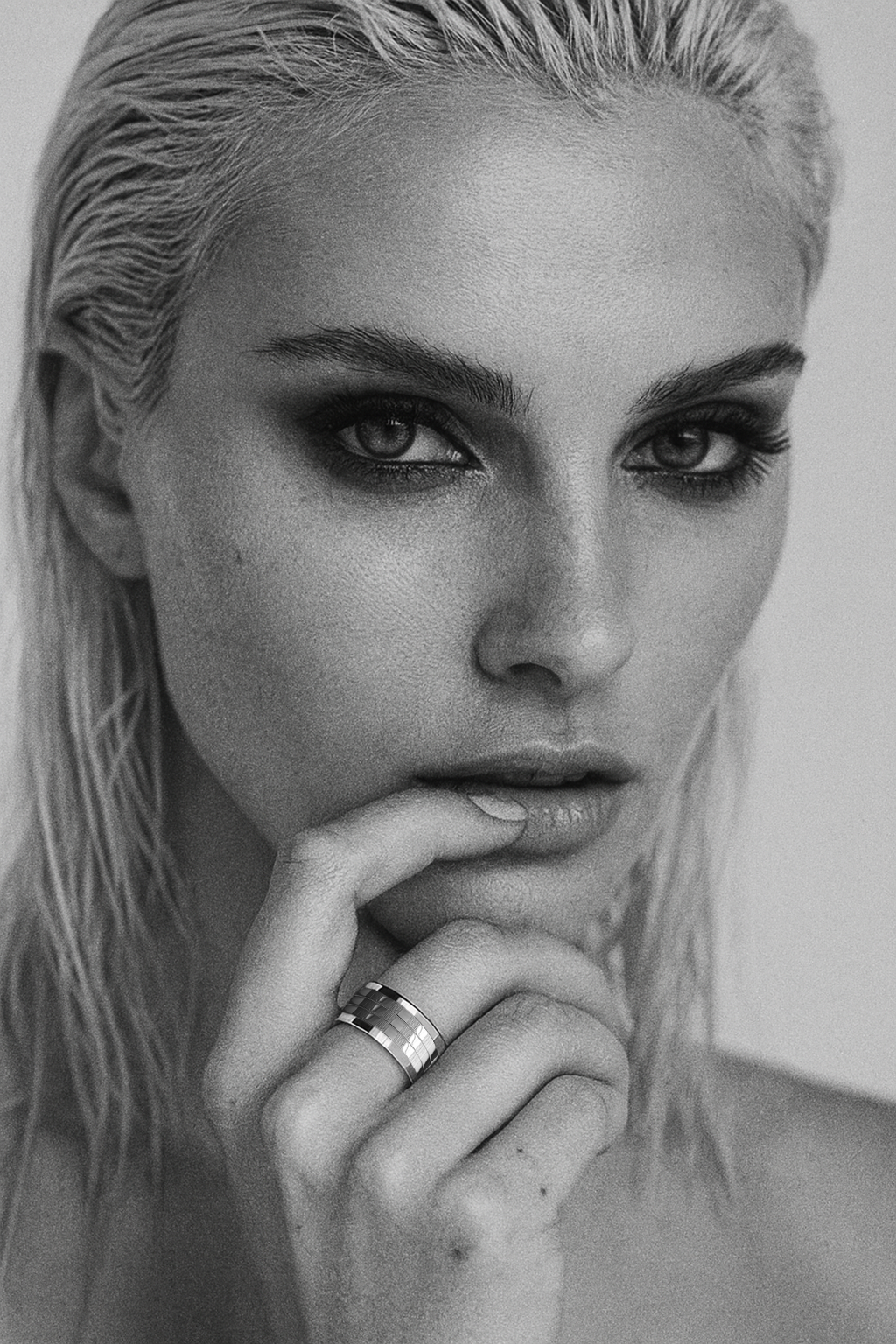 Innenring aus 18K Graugold (Medium Addon) "Licht" aus des "Goldenes Quadrat" Kollektion für Luxus-Ring