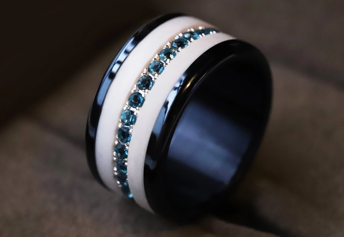 LONDON BLUE -  Addon (Medium) aus Silber mit Topasen besetzt - London blue