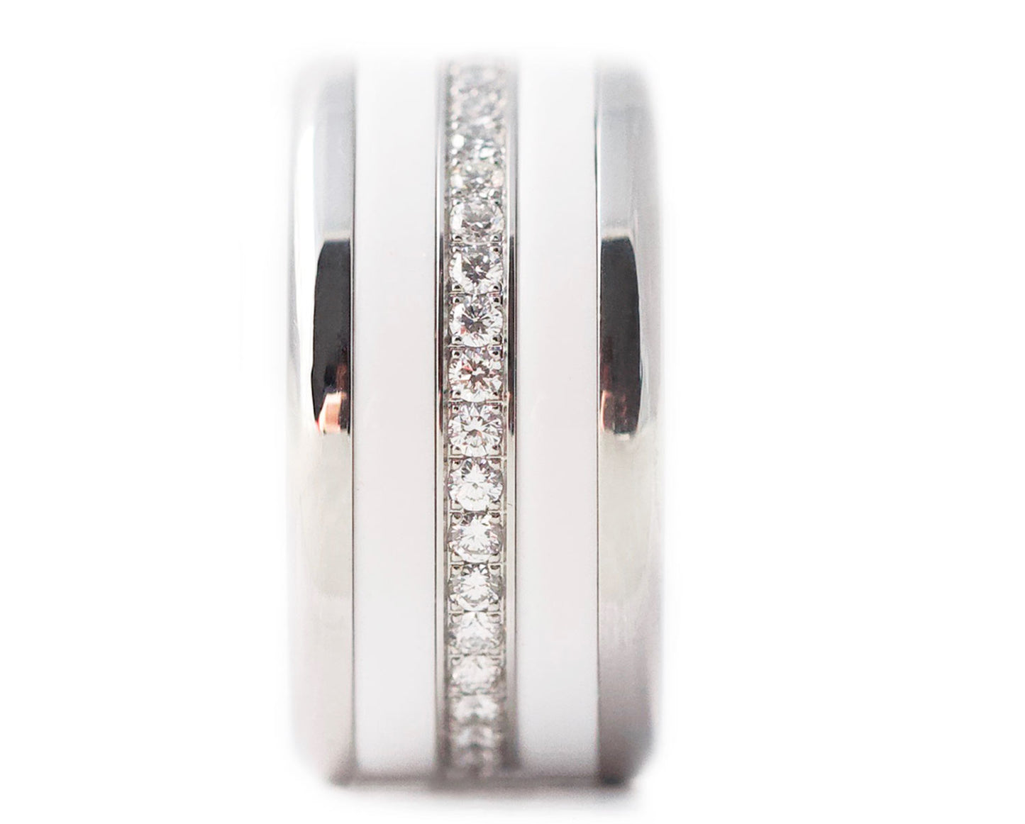 Coffret mood joaillerie comprenant une base small arrondie polie, 2 medium en polymer blanc et un medium entièrement serti de diamants 1.6mm