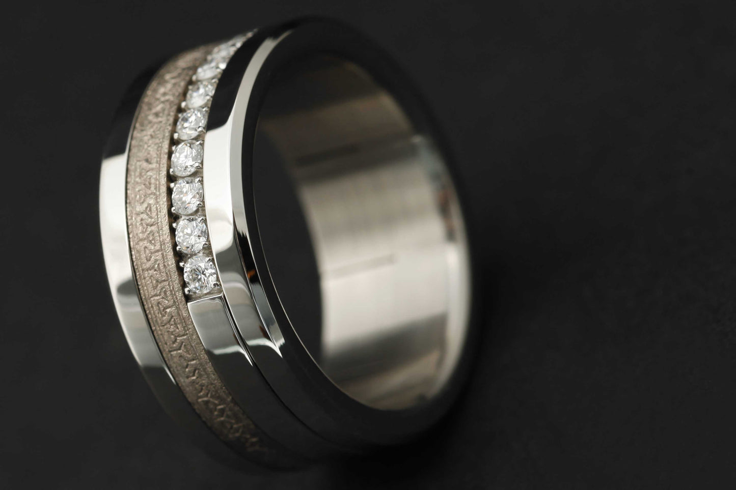 Addon medium acier serti partiellement de diamants 1.9 mm