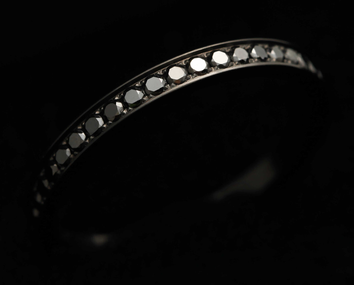 addon medium acier black entièrement serti diamants noirs 1,6mm